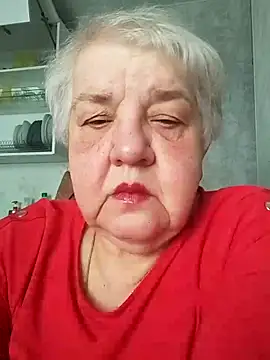 Snapshot of HapinessLovee chatting on April 27, 2026, 6:33 am HapinessLovee online show from April 27, 2026, 6:33 am