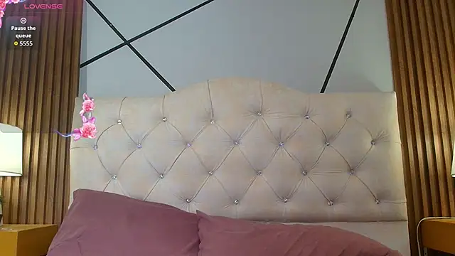 Molly Denver online show from January 15, 2026, 1:10 am