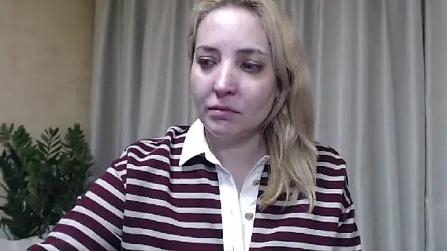 sweetpussy online show from March 12, 2026, 10:49 pm