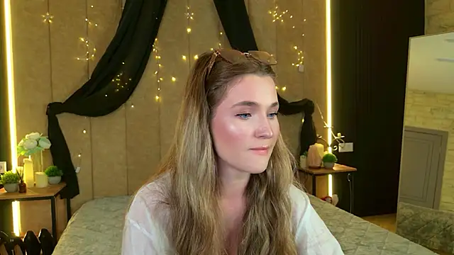 Snapshot of Lina_Sinerz chatting on June 10, 2026, 3:22 pm Lina Sinerz online show from June 10, 2026, 3:22 pm