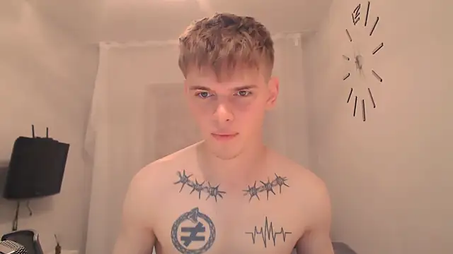 Snapshot of Fredd_Xanders chatting on July 10, 2026, 7:16 pm Fredd Xanders online show from July 10, 2026, 7:16 pm