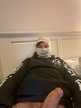 phantom898983 online show from March 10, 2026, 7:35 am