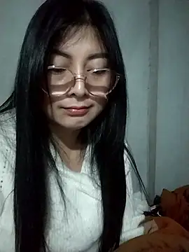 Paerl-sweet online show from February 3, 2026, 2:53 am