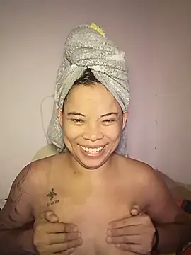 Snapshot of Cinpussie89 chatting on June 6, 2026, 1:27 pm Cinpussie89 online show from June 6, 2026, 1:27 pm