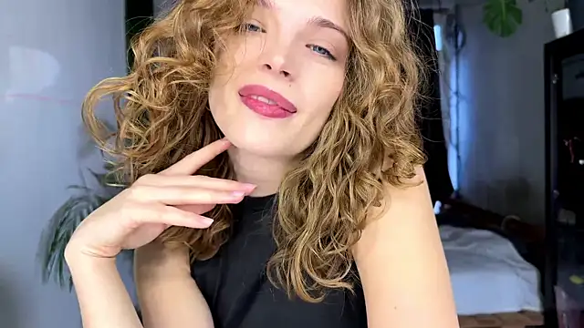 Snapshot of Miss_Monroe chatting on February 26, 2026, 6:45 am Miss Monroe online show from February 26, 2026, 6:45 am