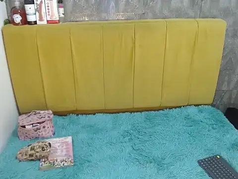 alunnaclarkcm online show from January 13, 2026, 3:23 am