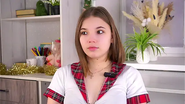 Snapshot of SolBurri chatting on January 13, 2026, 1:11 am SolBurri online show from January 13, 2026, 1:11 am