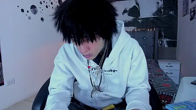 koryu skull online show from February 5, 2026, 8:24 pm