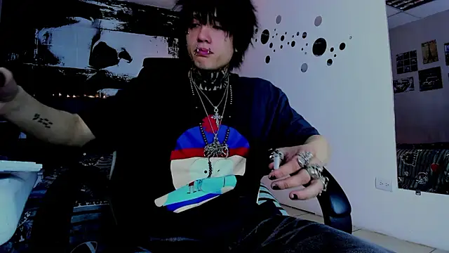 koryu skull online show from February 18, 2026, 10:06 pm