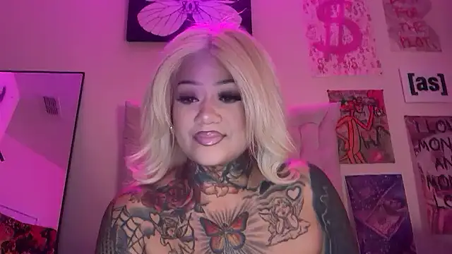 Itsonlyvirgo online show from April 21, 2026, 8:42 am