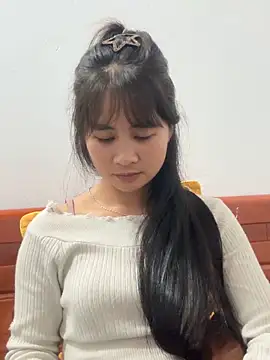 Him MountainGirl online show from March 27, 2026, 3:56 am