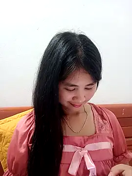 Him MountainGirl online show from April 8, 2026, 4:12 am