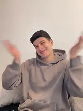 Goldenknight33 online show from March 8, 2026, 8:56 pm