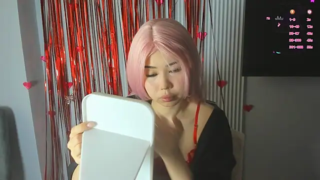 kimyjina online show from February 14, 2026, 5:37 am