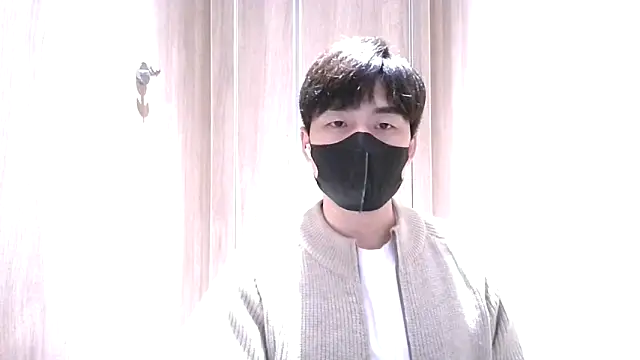 kimze7 online show from January 8, 2026, 2:36 am