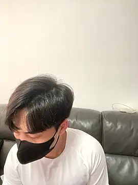 kimze7 online show from January 11, 2026, 12:48 am