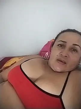 Snapshot of Nini_Love_ chatting on June 23, 2026, 3:15 am Nini Love online show from June 23, 2026, 3:15 am