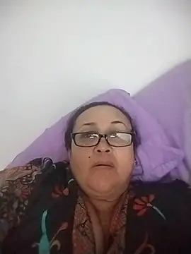 Snapshot of Nini_Love_ chatting on July 17, 2026, 2:29 am Nini Love online show from July 17, 2026, 2:29 am