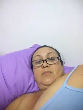 Snapshot of Nini_Love_ chatting on July 19, 2026, 3:32 am Nini Love online show from July 19, 2026, 3:32 am