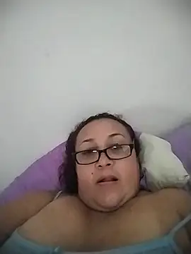 Snapshot of Nini_Love_ chatting on July 19, 2026, 4:54 pm Nini Love online show from July 19, 2026, 4:54 pm