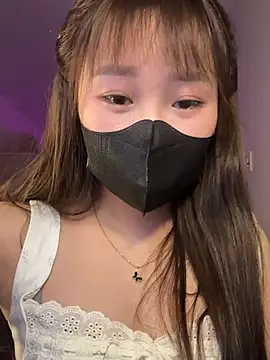 Miumeo20 online show from July 12, 2026, 5:26 pm