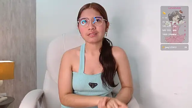 Snapshot of Xaander_ chatting on December 18, 2025, 3:45 am Xaander online show from December 18, 2025, 3:45 am