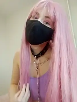 Snapshot of DELAYLALEAA chatting on December 23, 2025, 8:56 am DELAYLALEAA online show from December 23, 2025, 8:56 am