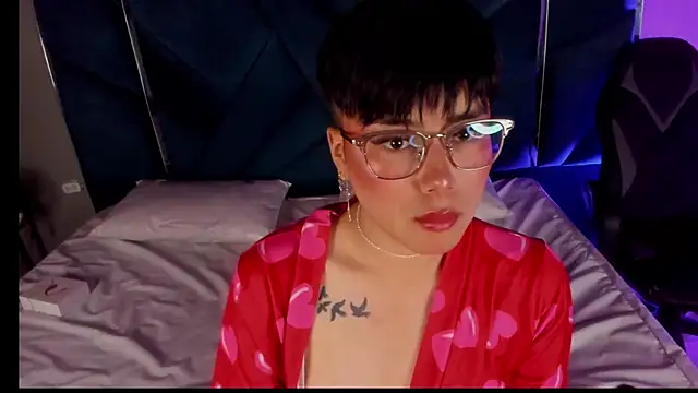 LyamMarven01 online show from December 22, 2025, 5:26 am