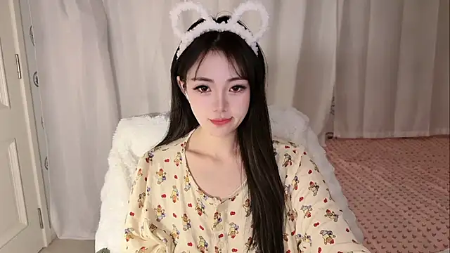 yuanbao8888 online show from February 11, 2026, 3:06 pm