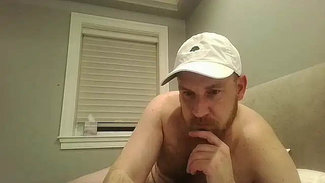 BeefyNcloudy online show from December 22, 2025, 2:19 am