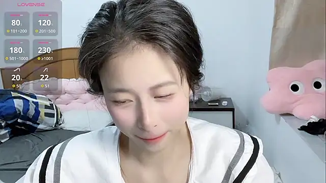 Snapshot of tiantian-160 chatting on December 20, 2025, 9:38 am tiantian-160 online show from December 20, 2025, 9:38 am