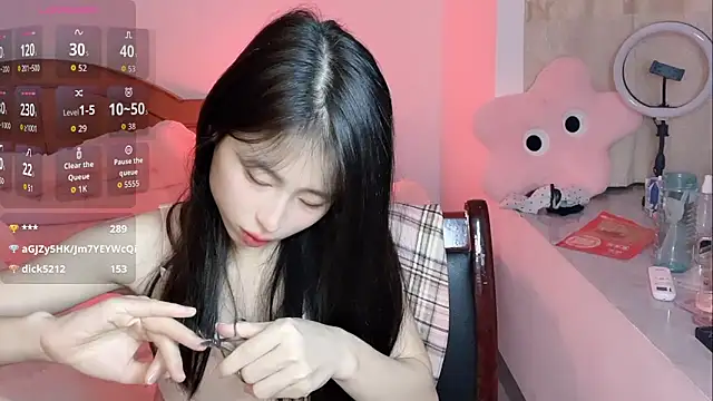 Snapshot of tiantian-160 chatting on January 5, 2026, 5:27 pm tiantian-160 online show from January 5, 2026, 5:27 pm