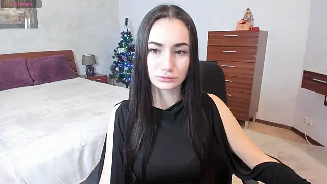 MiraaLes online show from December 19, 2025, 12:23 pm