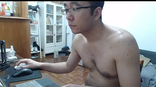 jjjjay123 online show from April 26, 2026, 1:20 pm