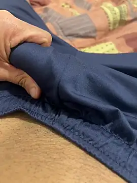 soobriinhoo online show from April 5, 2026, 7:22 pm