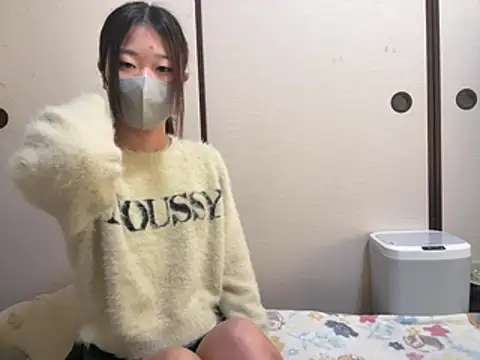 Snapshot of kuromi_chan_oo chatting on March 4, 2026, 10:27 pm kuromi chan oo online show from March 4, 2026, 10:27 pm