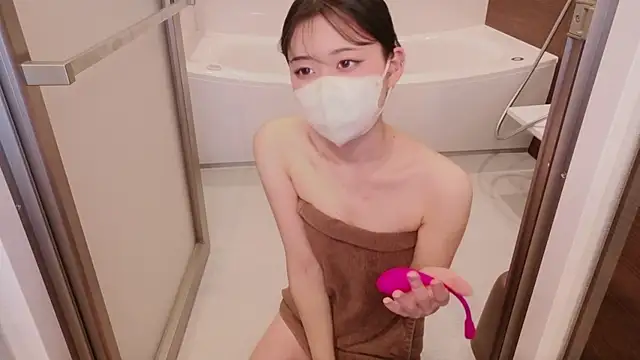 Ms-KARINA online show from March 5, 2026, 7:48 am