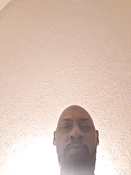 Rizzle9800 online show from March 22, 2026, 6:39 am