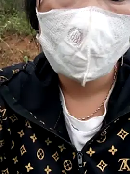 yana-zz online show from February 27, 2026, 10:37 am