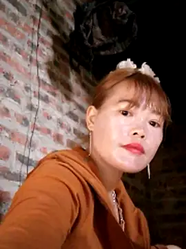 yana-zz online show from April 2, 2026, 5:16 am