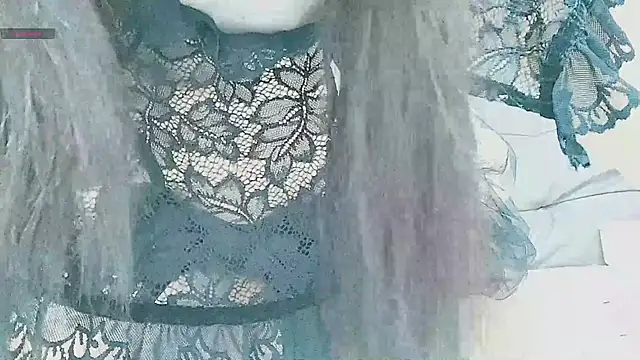 P-Pink online show from March 24, 2026, 6:35 pm