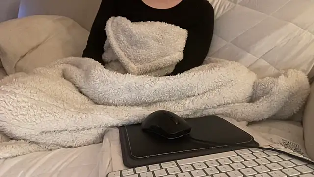 Snapshot of ijustturned18today chatting on January 15, 2026, 8:08 am ijustturned18today online show from January 15, 2026, 8:08 am