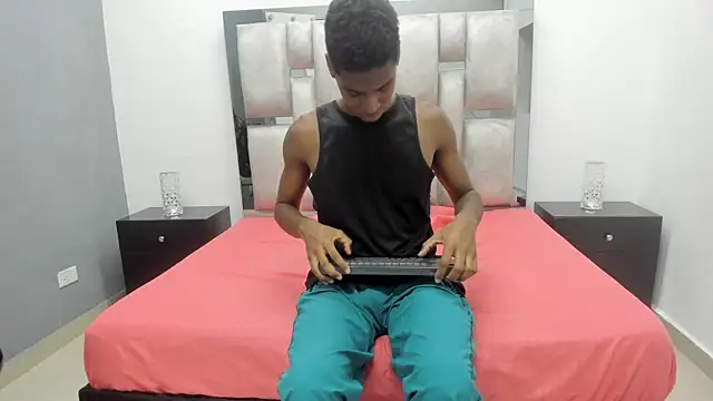 khris  evans online show from April 10, 2026, 11:26 am