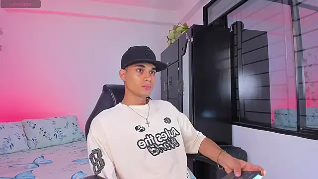 Michael Jordan zz online show from January 8, 2026, 7:49 pm