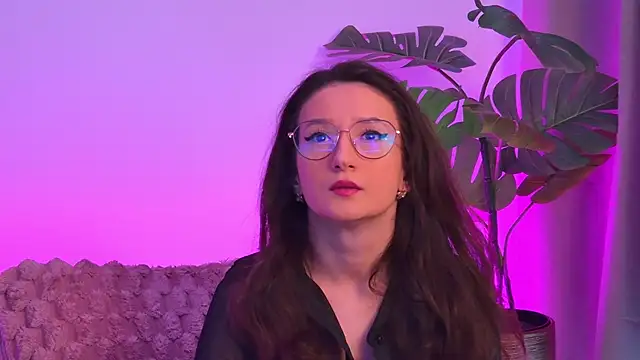 TheaMalekoo online show from March 21, 2026, 7:57 am