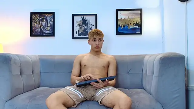 YOUNG GUYS1 online show from March 20, 2026, 7:35 am