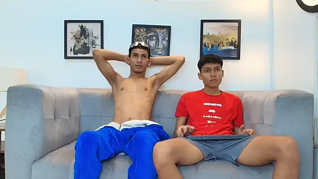 Snapshot of HORNY_PRETTY chatting on January 5, 2026, 7:28 pm HORNY PRETTY online show from January 5, 2026, 7:28 pm