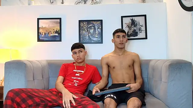 HORNY PRETTY online show from March 1, 2026, 1:24 pm