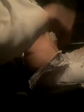 CHARLYfeet online show from December 19, 2025, 11:34 pm