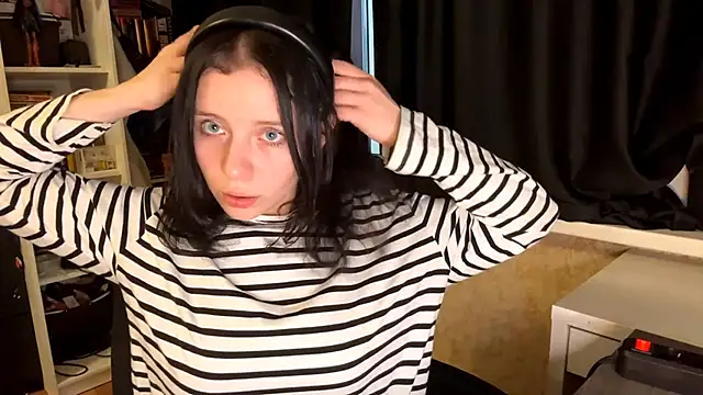 Eva blo0m online show from January 11, 2026, 6:51 am